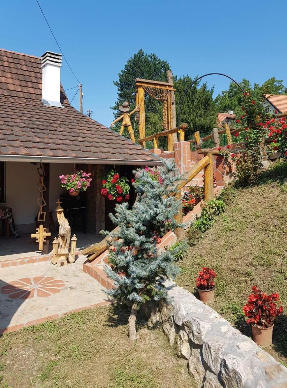Apartmán Skriveni Raj Vrdnik Exteriér fotografie